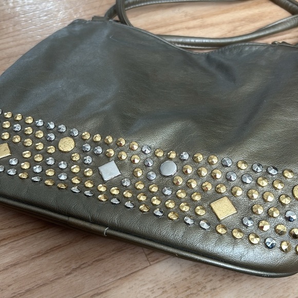 Olive Green and jeweled bag - Picture 3 of 7